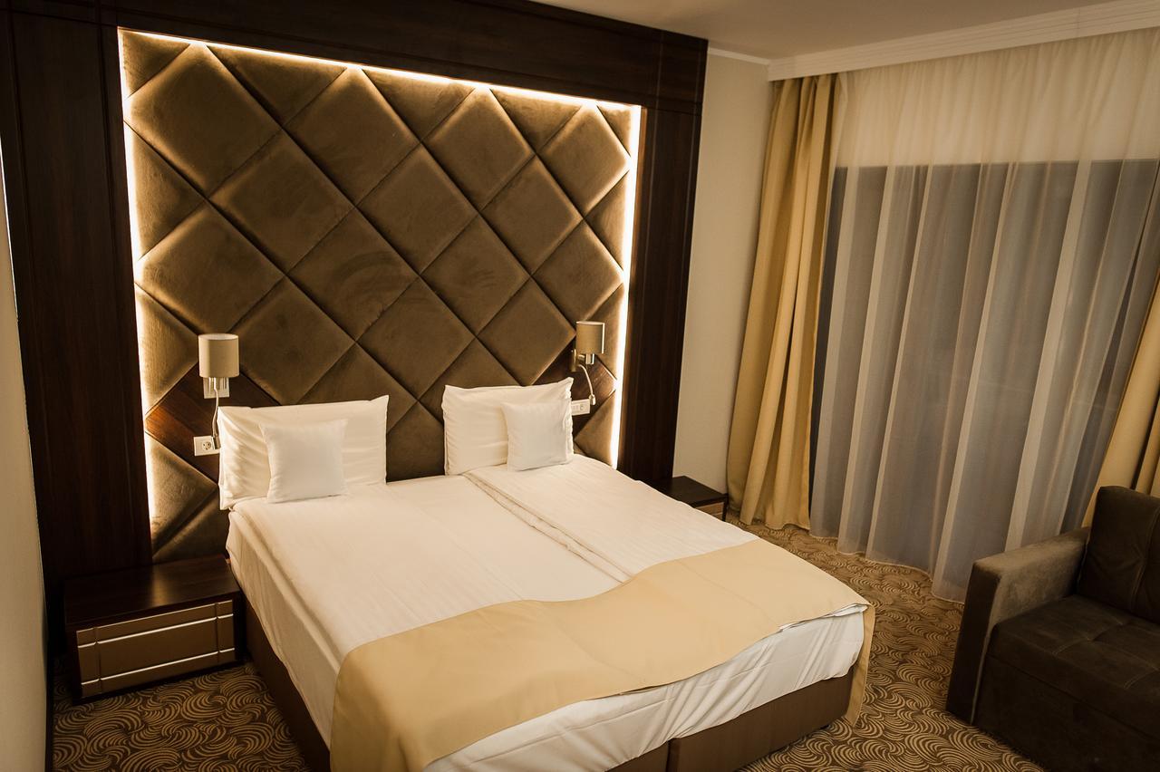 Hotel President Spa Băile Felix 外观 照片