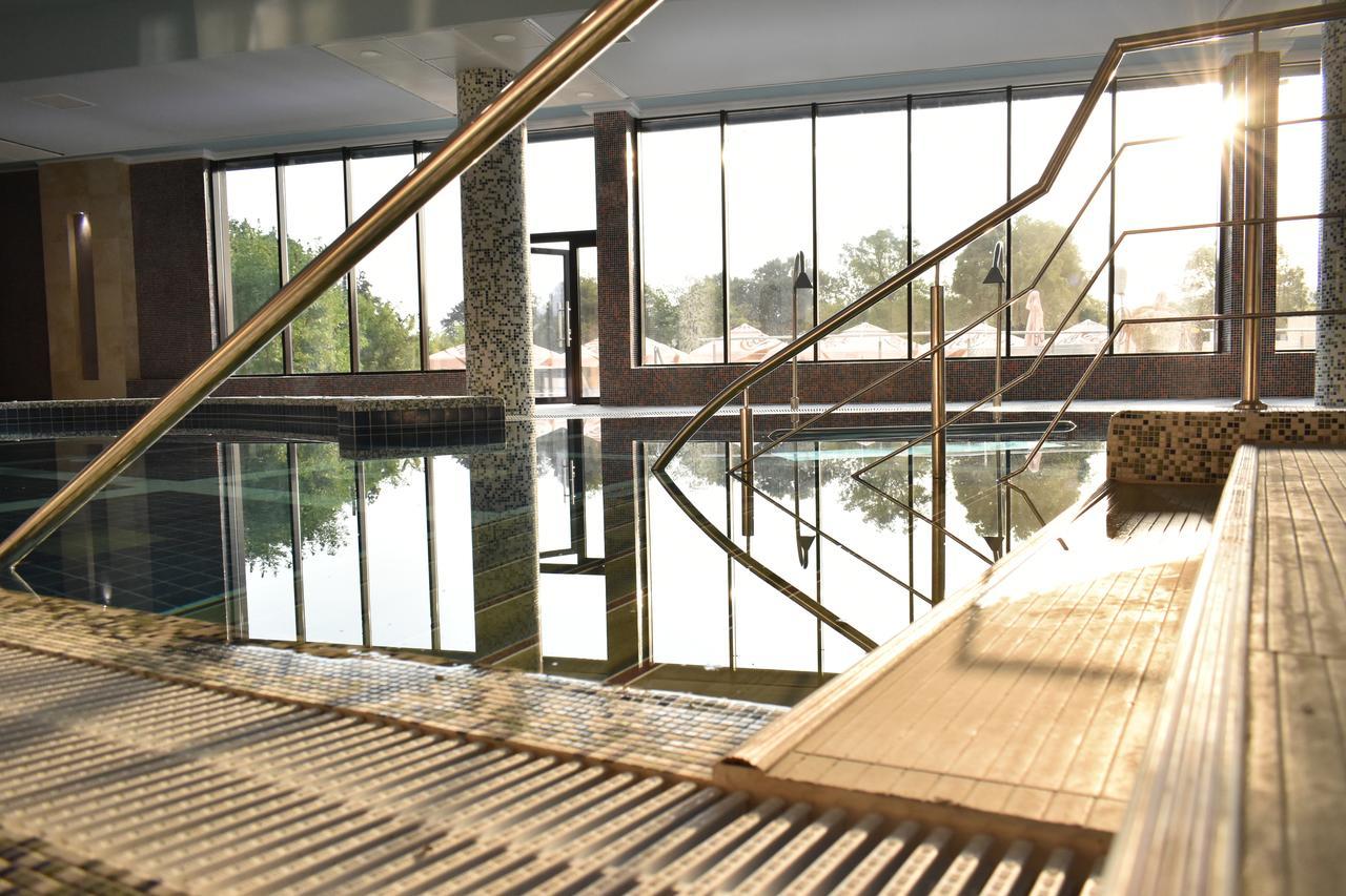 Hotel President Spa Băile Felix 外观 照片